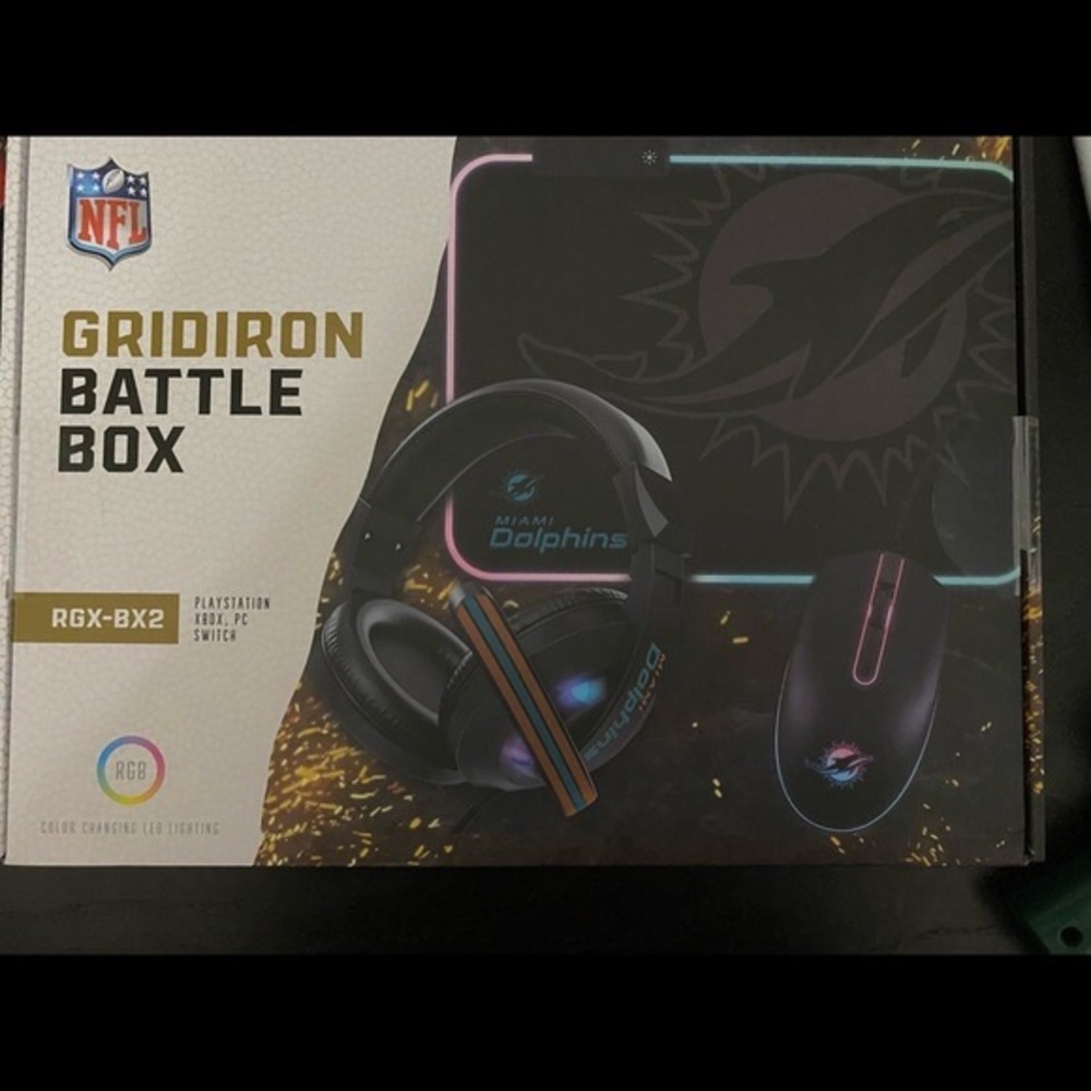 New Dolphins Gridiron box